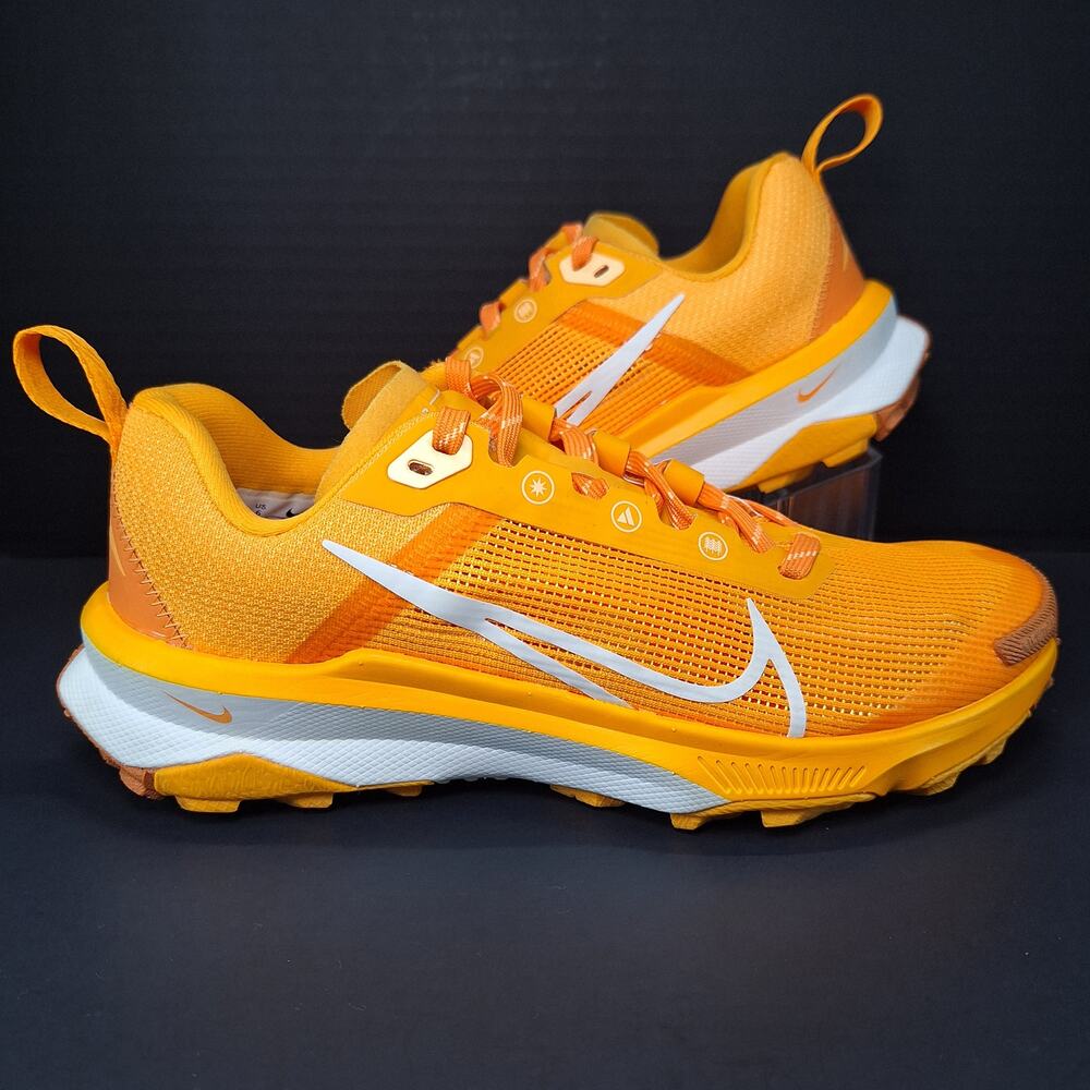 Nike Terra Kiger 9 Womens 6 Orange Melon Tint DR2694-800 Trail Running Shoes